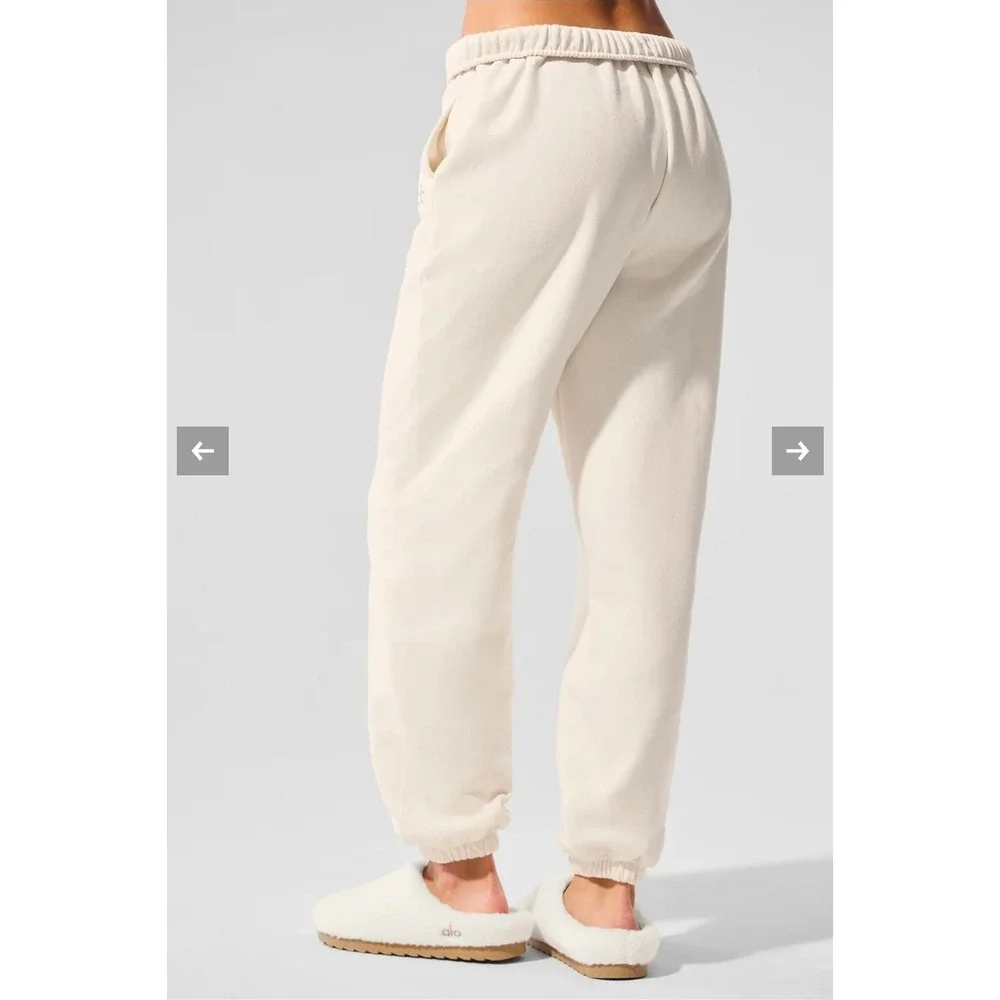 ALO YOGA ACCOLADE ATHELEISURE GORPCORE GYM STREETWEAR Y2K MINIMALIST